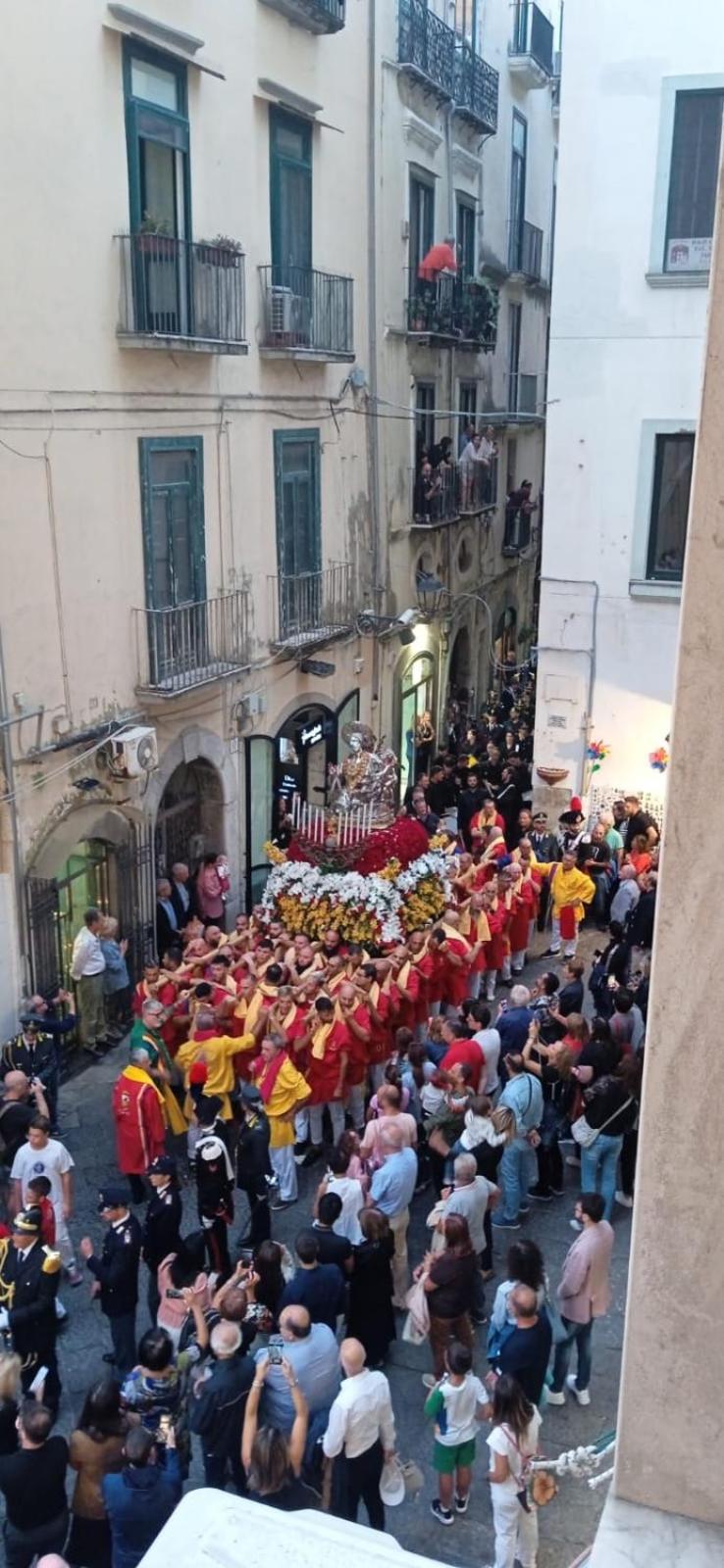 Casa Vacanza Angelina Via Mercanti Centro Storico Salerno Exteriér fotografie